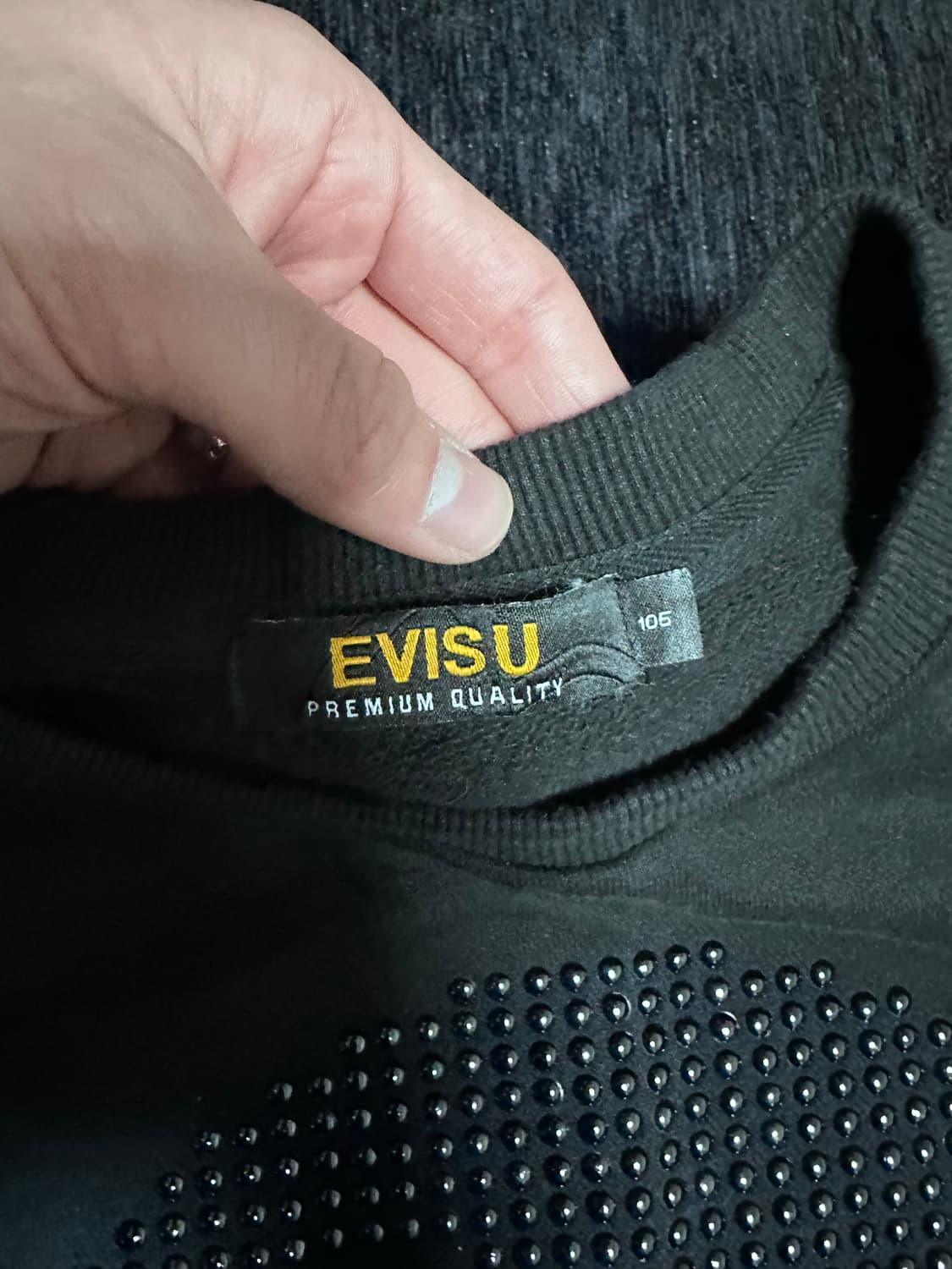 에비수 스컬 비즈 맨투맨 상품이미지2