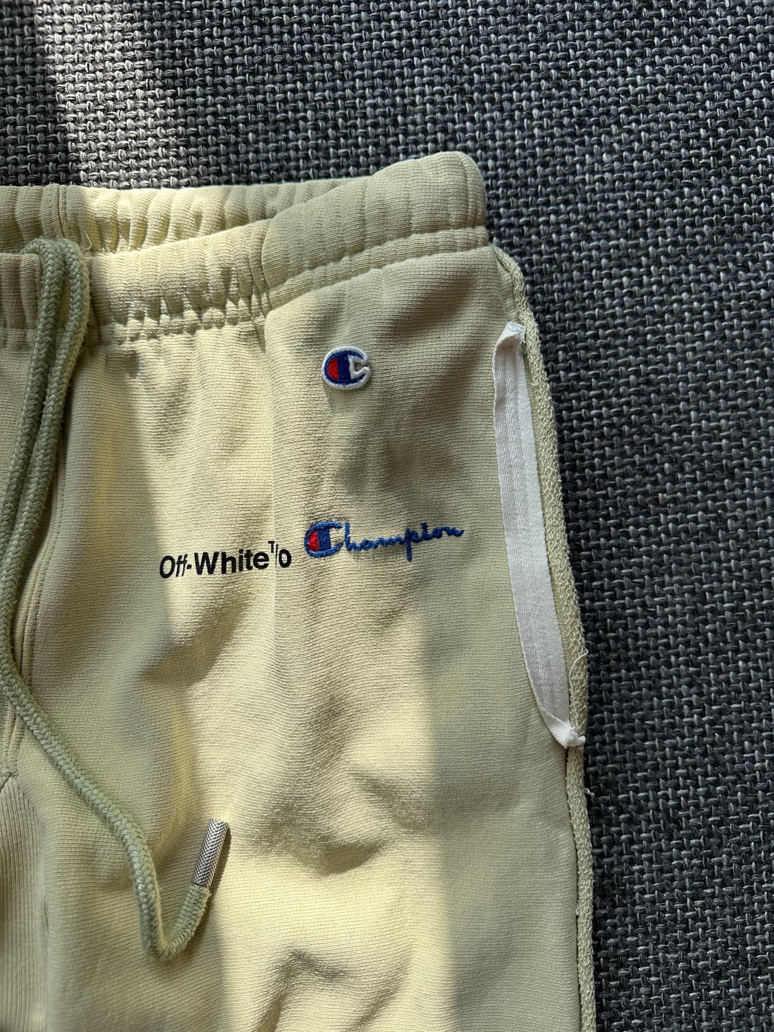 오프화이트 챔피언 애로우 스웨트팬츠 상품이미지5