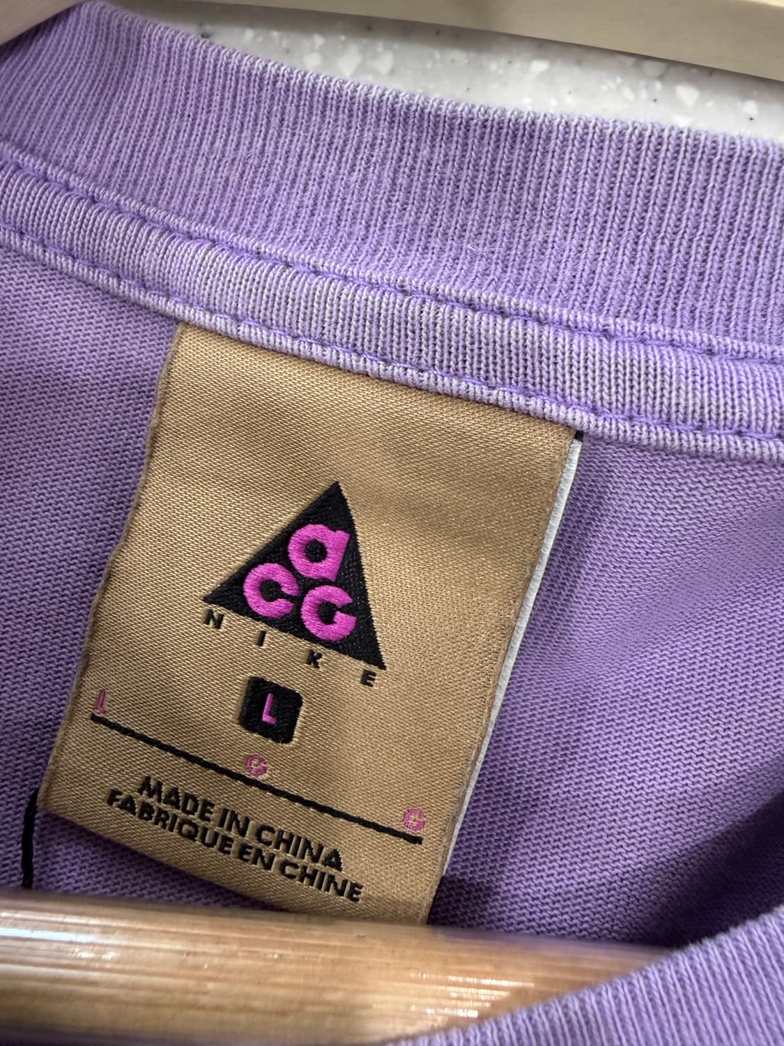 252. 나이키acg 반팔 상품이미지2