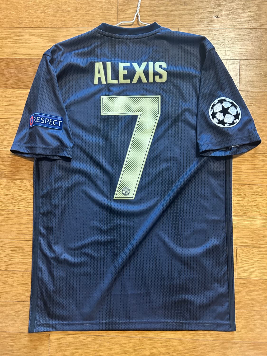 18-19 맨체스터 유나이티드 써드 반팔 (No.7 Alexis) 상품이미지2