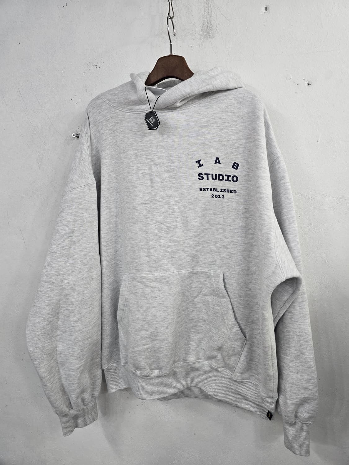 (새상품) 아이앱스튜디오 후드 라이트그레이xl 상품이미지1