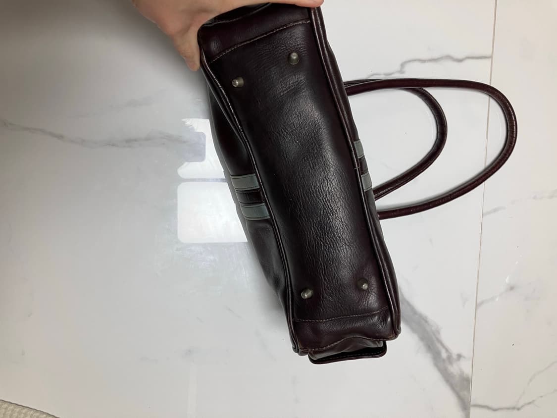 ox blood 버건디 브라운 스트라이프 이스트웨스트 보울러 숄더백 상품이미지2