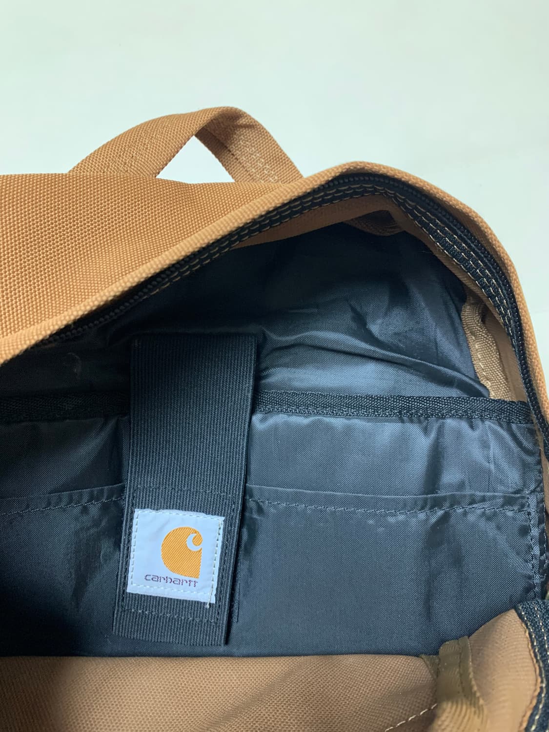 칼하트 레거시 클래식 워크 백팩 브라운 상품이미지5