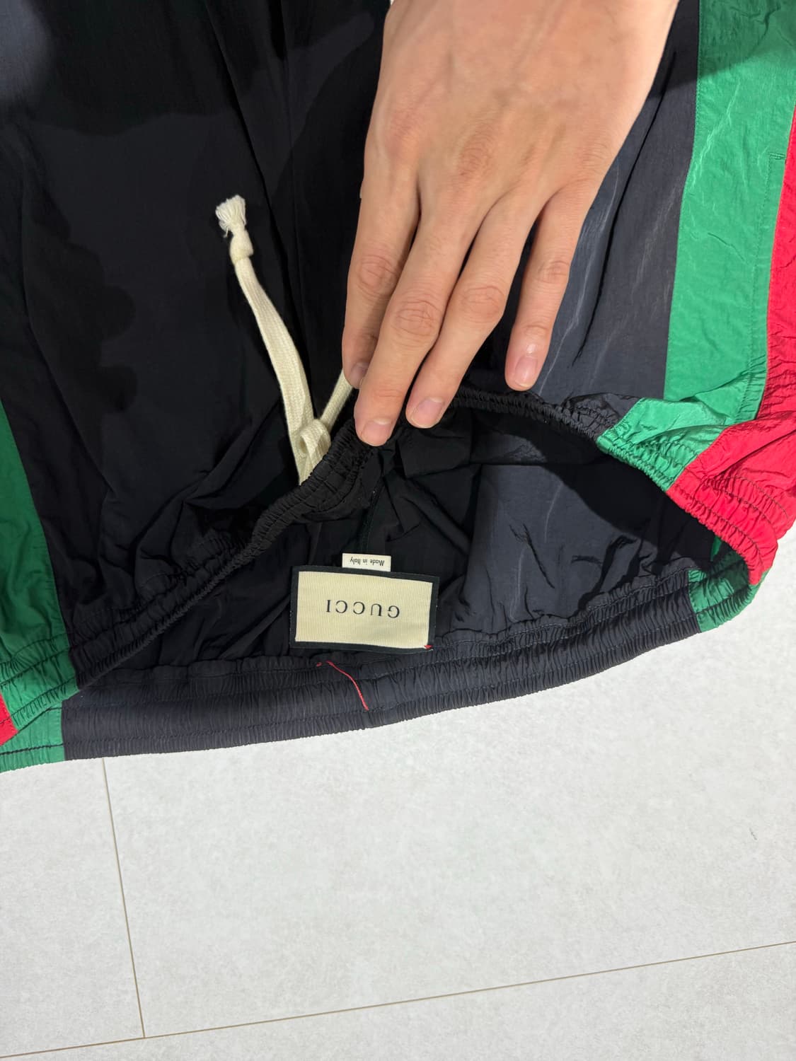 구찌 빨초 라인 나일론 트랙 팬츠 상품이미지4