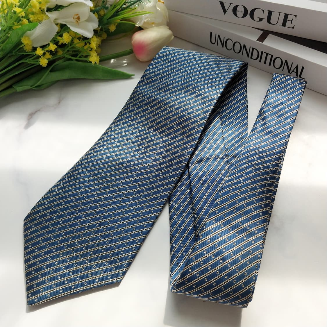 니나리치 실크 블루 스트라이프 넥타이 9cm B등급 K915
 상품이미지6