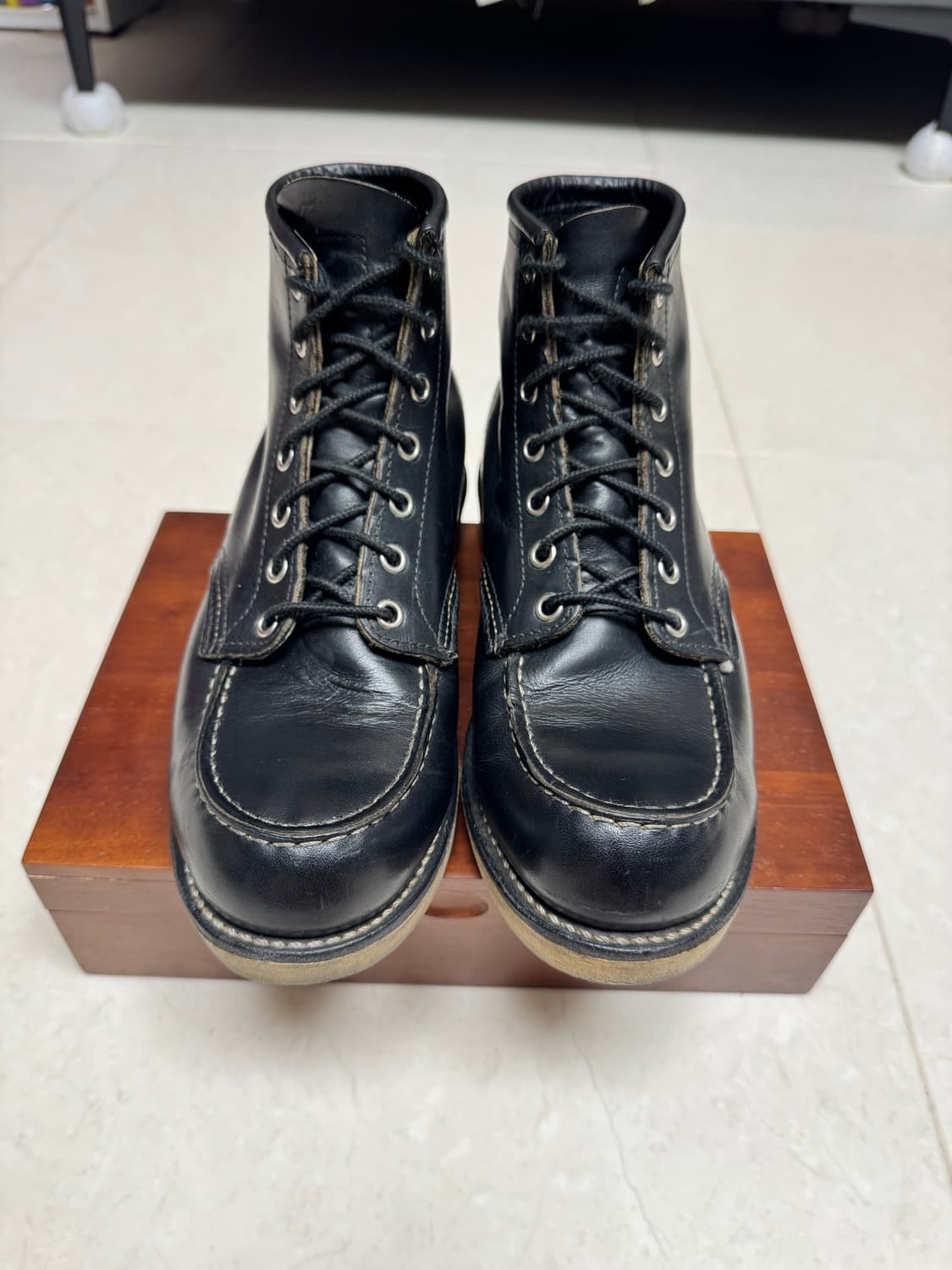 레드윙 목토 블랙 9075 7d 250 상품이미지1