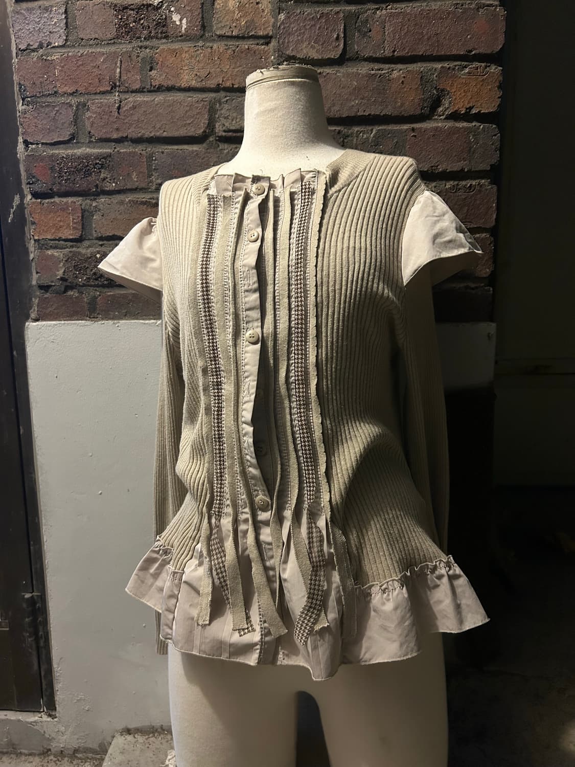 2000s JPN 라떼갸루 베이지 프릴 가디건  상품이미지4