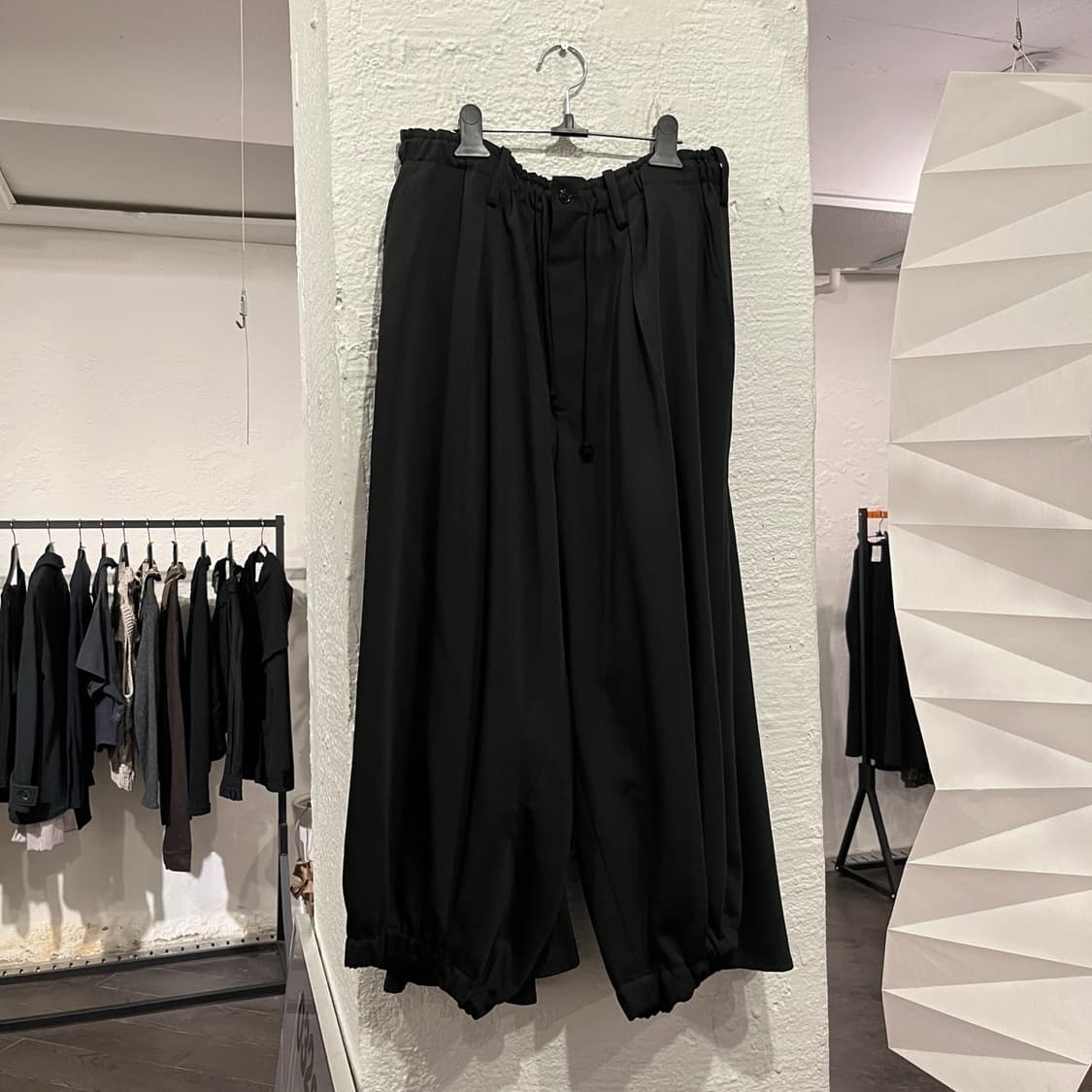 요지야마모토 카라스 팬츠 상품이미지2