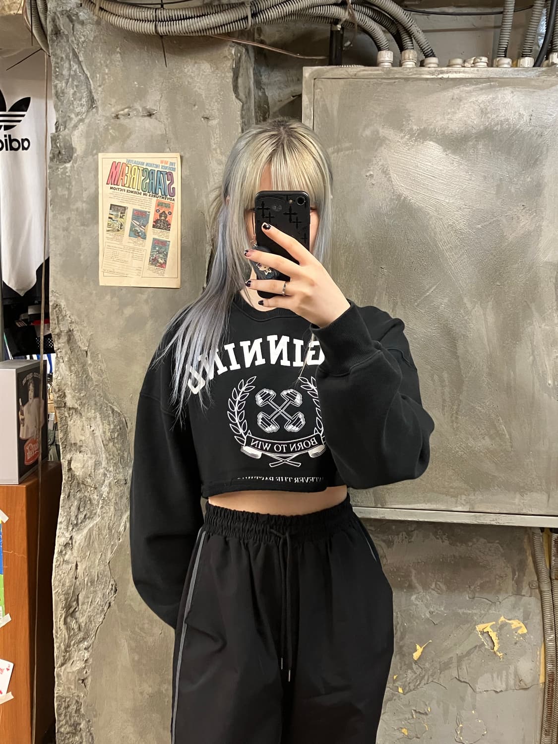본투윈 크롭 맨투맨 블랙  #csz678 상품이미지2