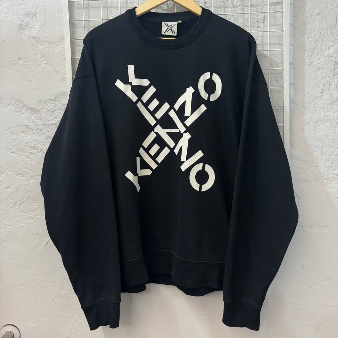 21fw 겐조 X 빅 로고 블랙 스웻셔츠 XL 상품이미지1