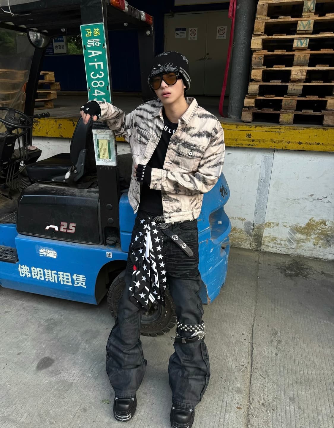 OPIUM RUINS DENIM JACKET 상품이미지2