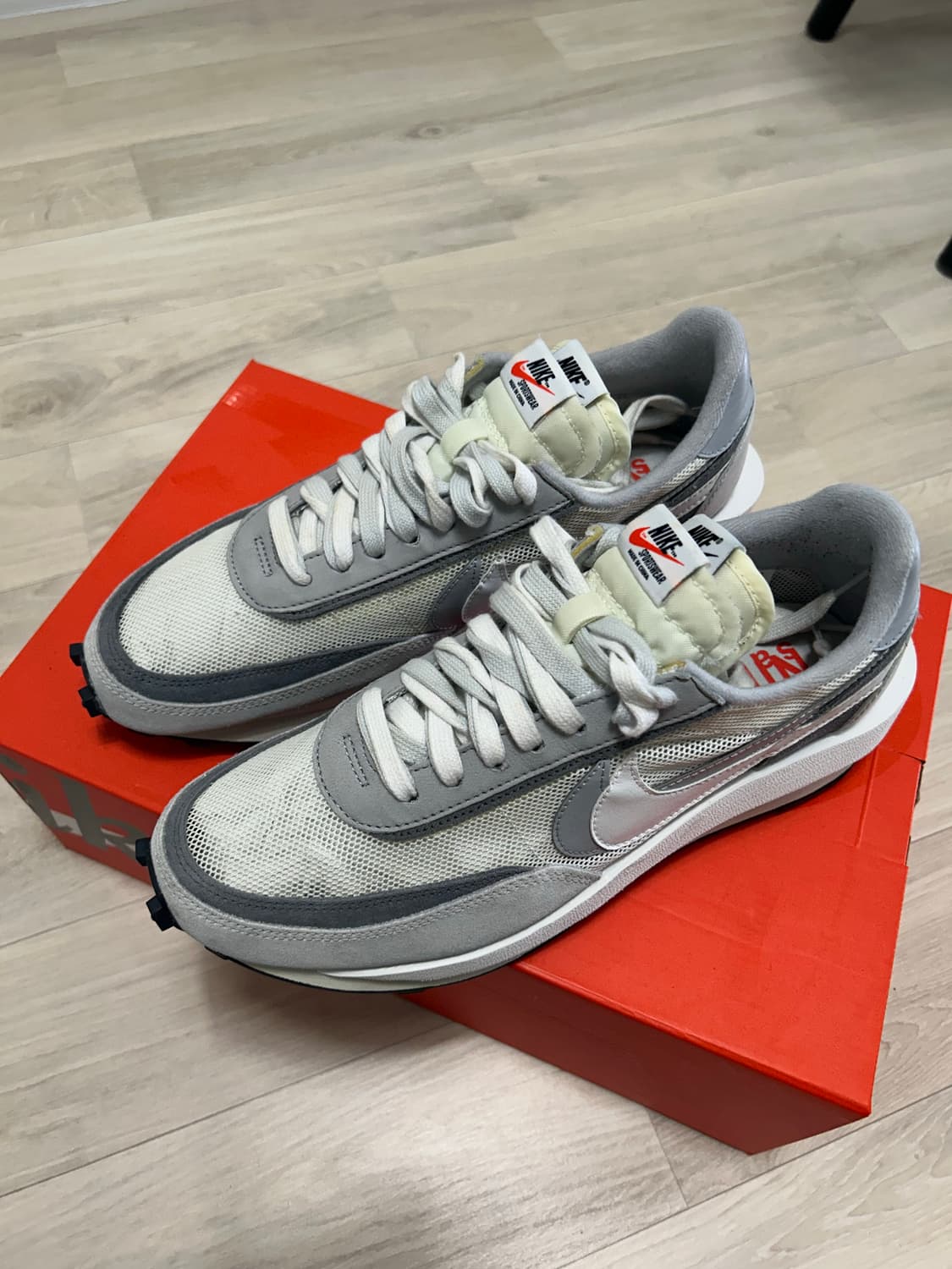 나이키 사카이 LD와플 서밋 화이트 상품이미지1