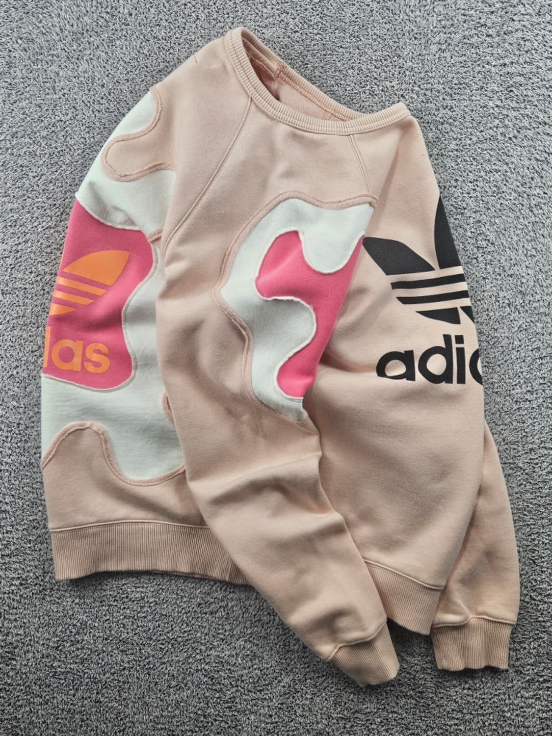 아디다스 아플리케 커스텀 맨투맨 스웻 셔츠 ( 105 ) / 11539 상품이미지5