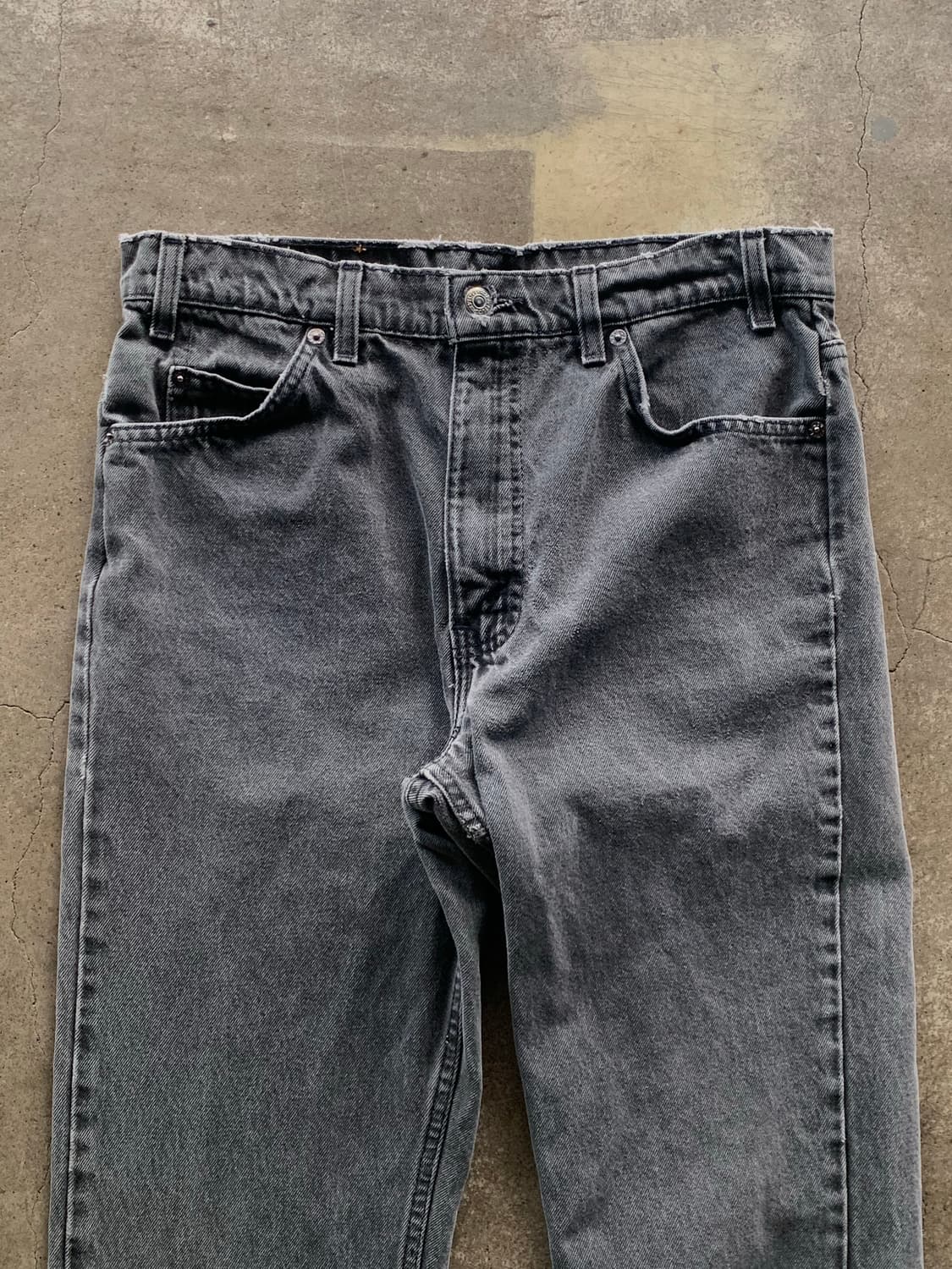 90s 리바이스 505 오렌지탭 블랙 데님팬츠 상품이미지2