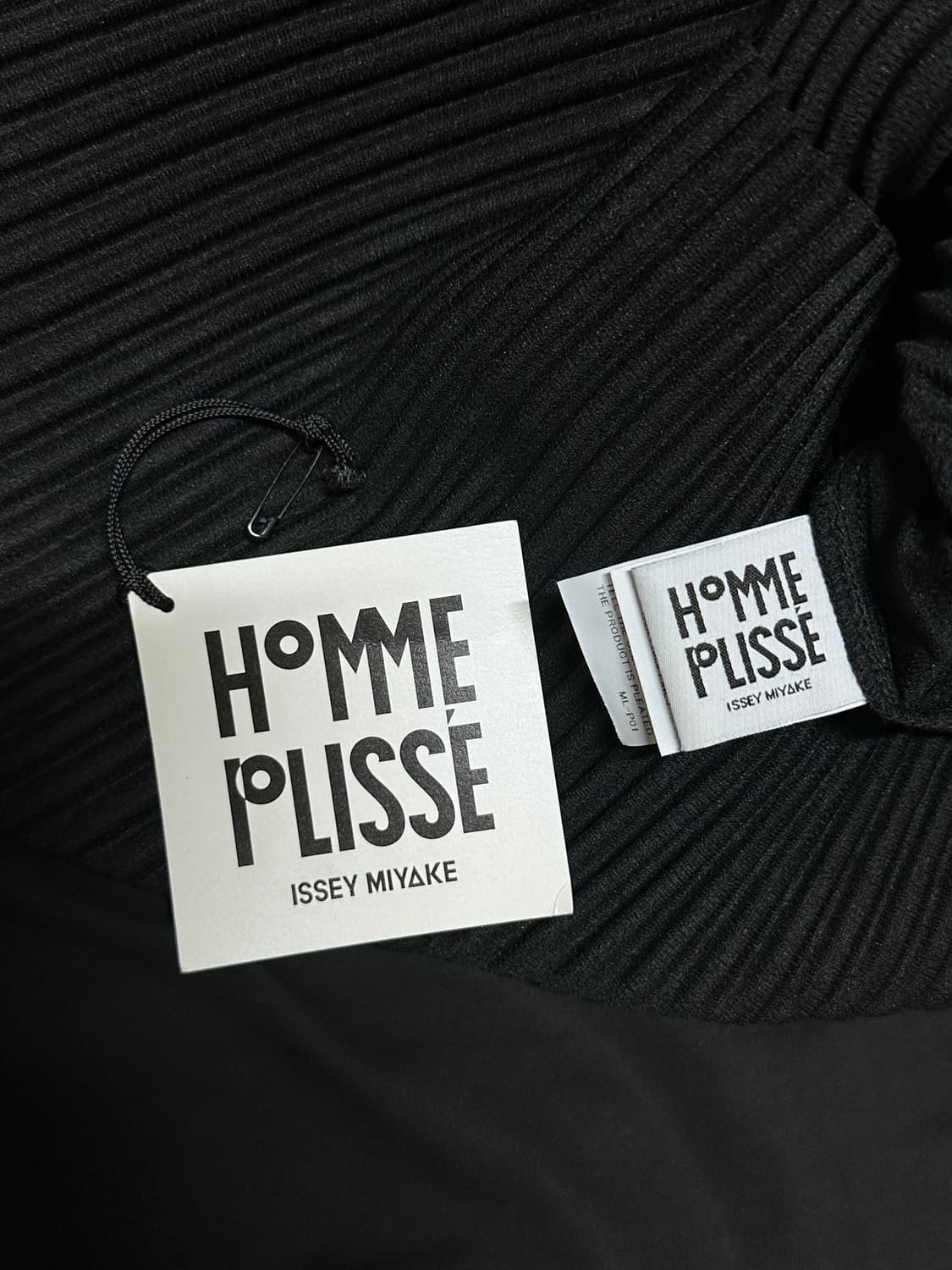 옴므플리세 하이넥탑 JK422 블랙 3 상품이미지5