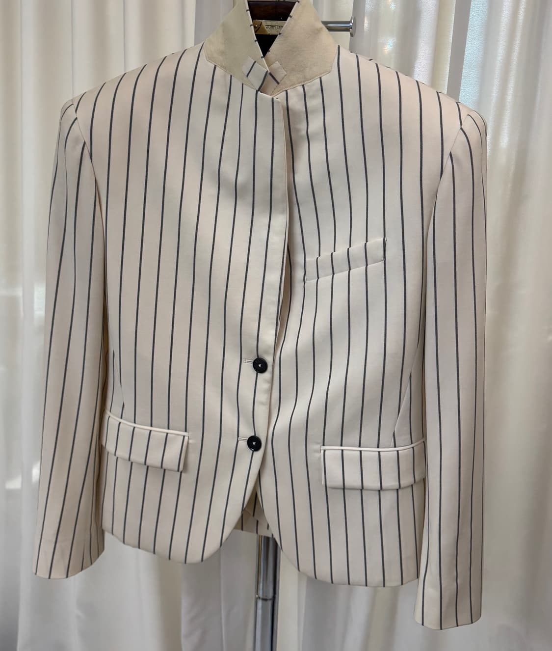 질 샌더(Jil Sander) 크롭  핀스트라이프 블레이저 상품이미지8