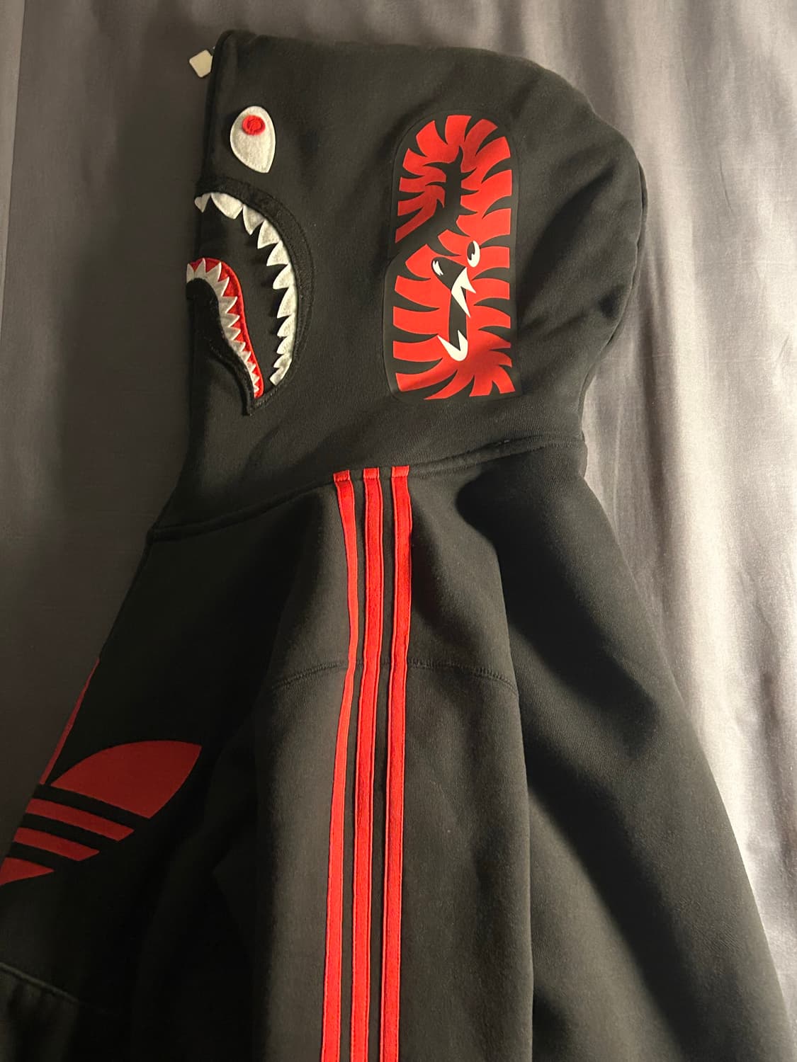 베이프 아디다스 샤크 상품이미지4