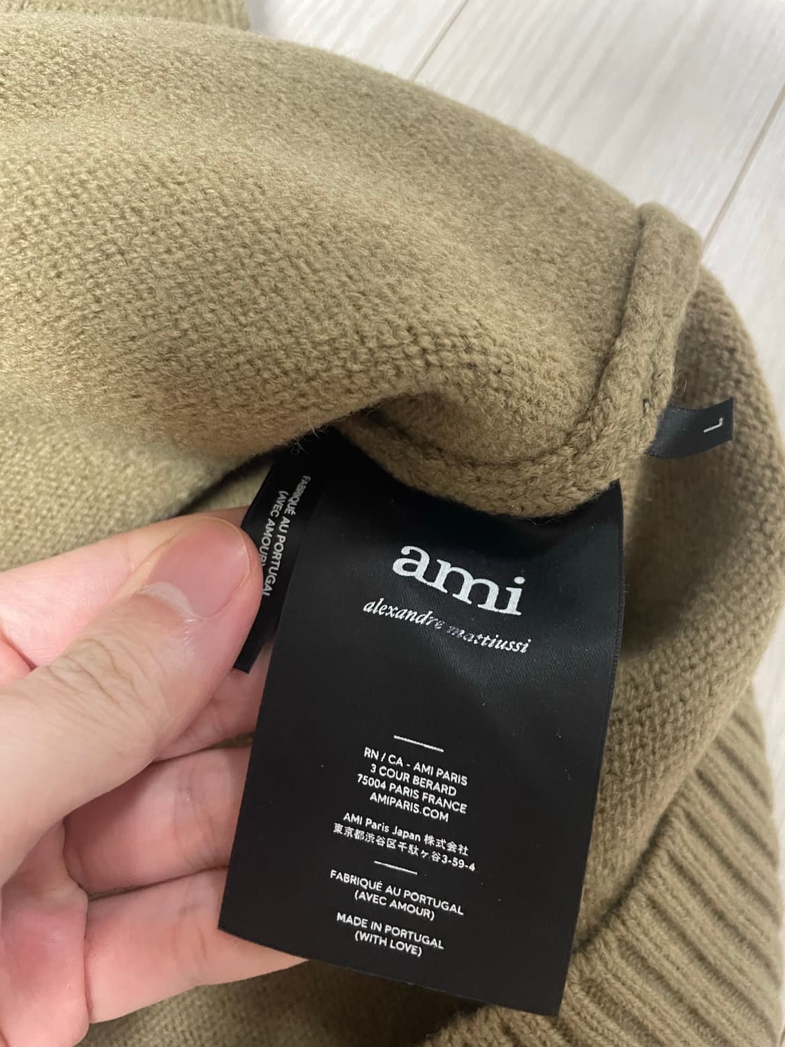 아미 빅하트 터틀넥 올리브L 상품이미지5