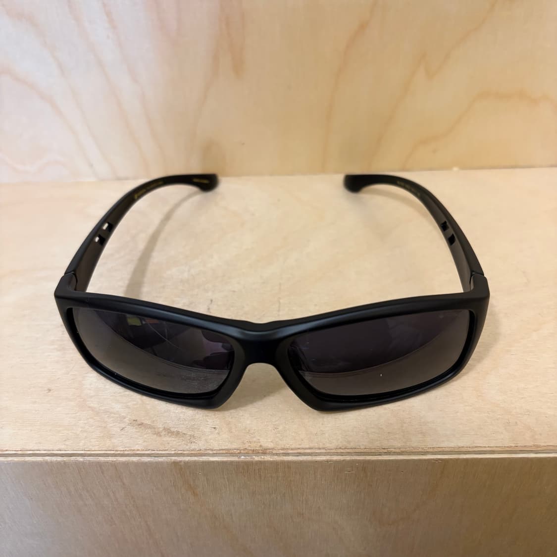 [POLICE] 매트 블랙 스포츠 고프코어 선글라스 상품이미지2