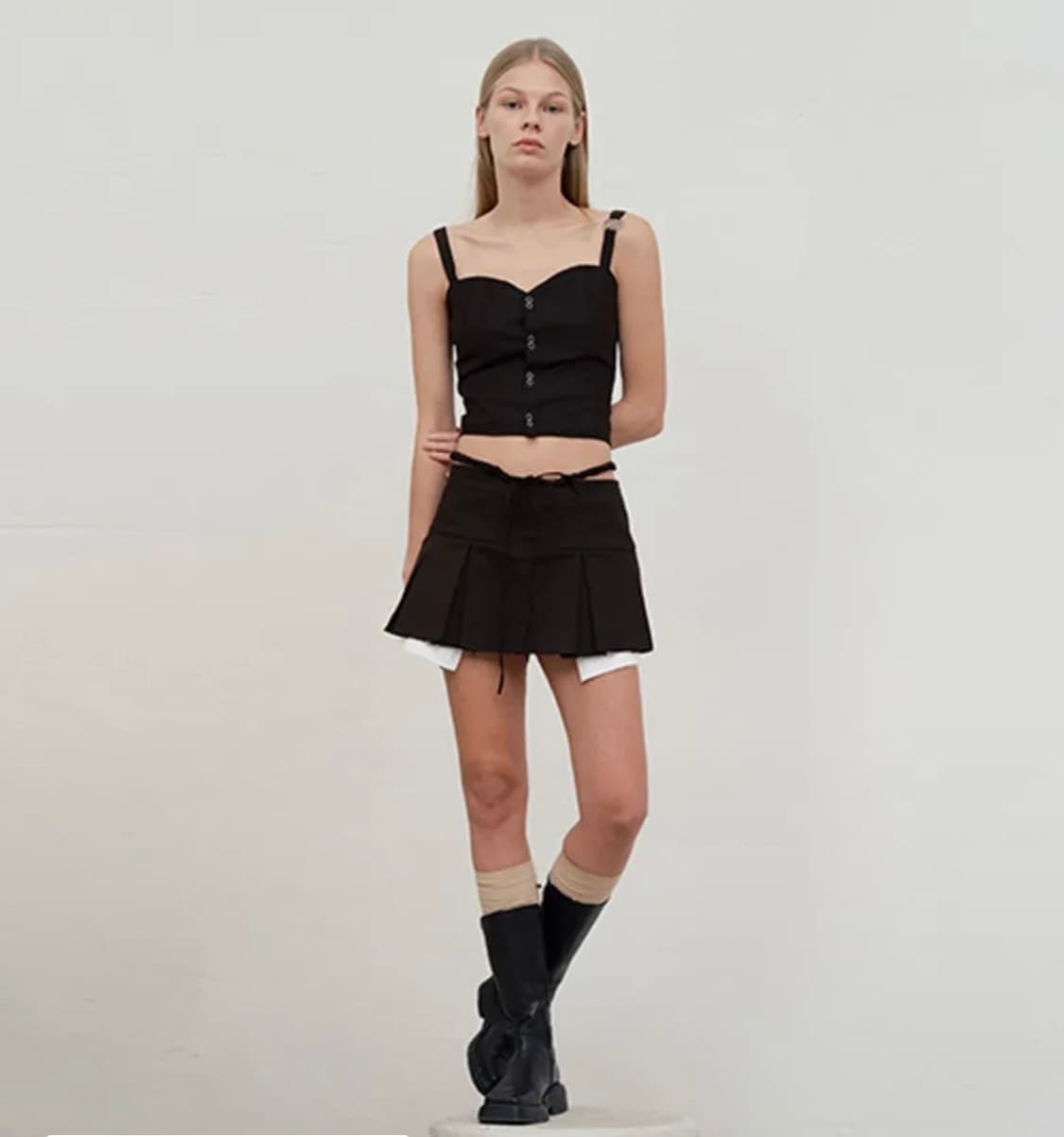 키르시 컬렉션 로우 웨이스트 플리츠 스커트 상품이미지1