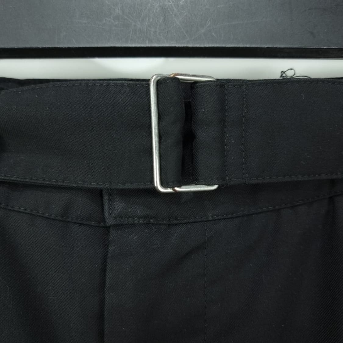 [유니폼브릿지] 벨티드 핀턱 와이드 팬츠 블랙 M19797 상품이미지6