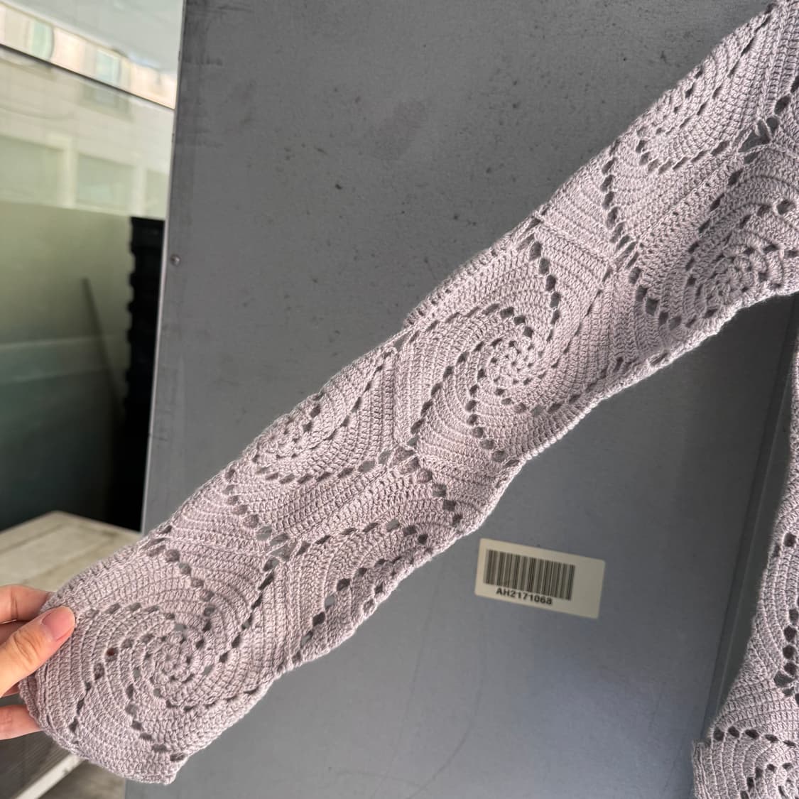 C.M.BIS JPN 넥버튼 언벨런스 울 니트 상품이미지5