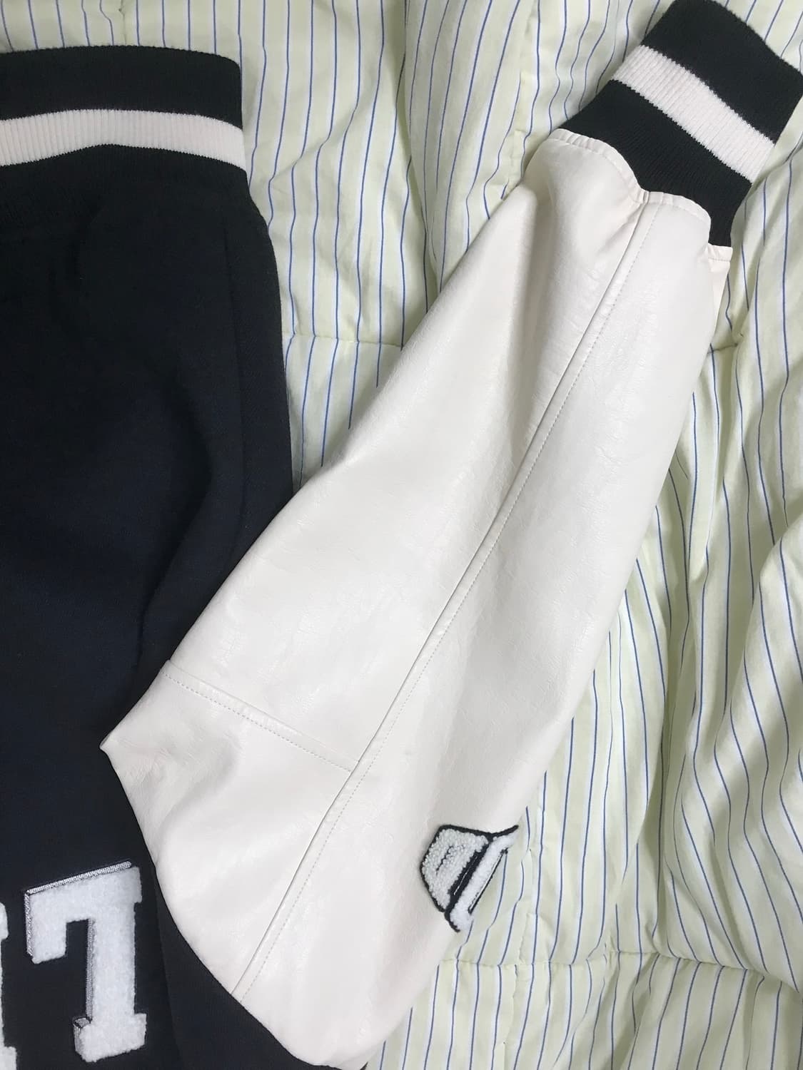 레이디 볼륨 바시티 자켓 상품이미지5