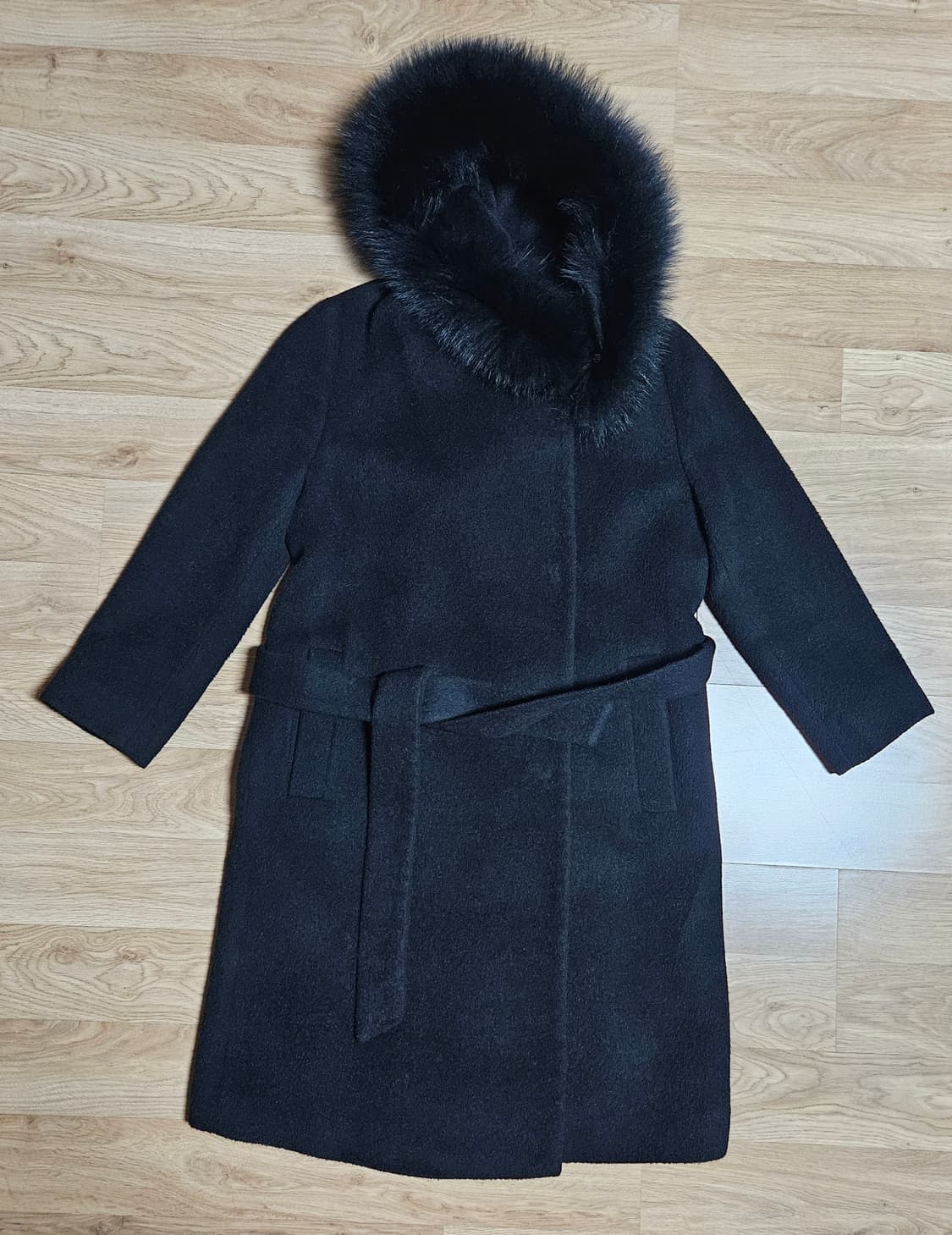 케이엘바이린 블랙 후드퍼 벨트 코트 상품이미지1