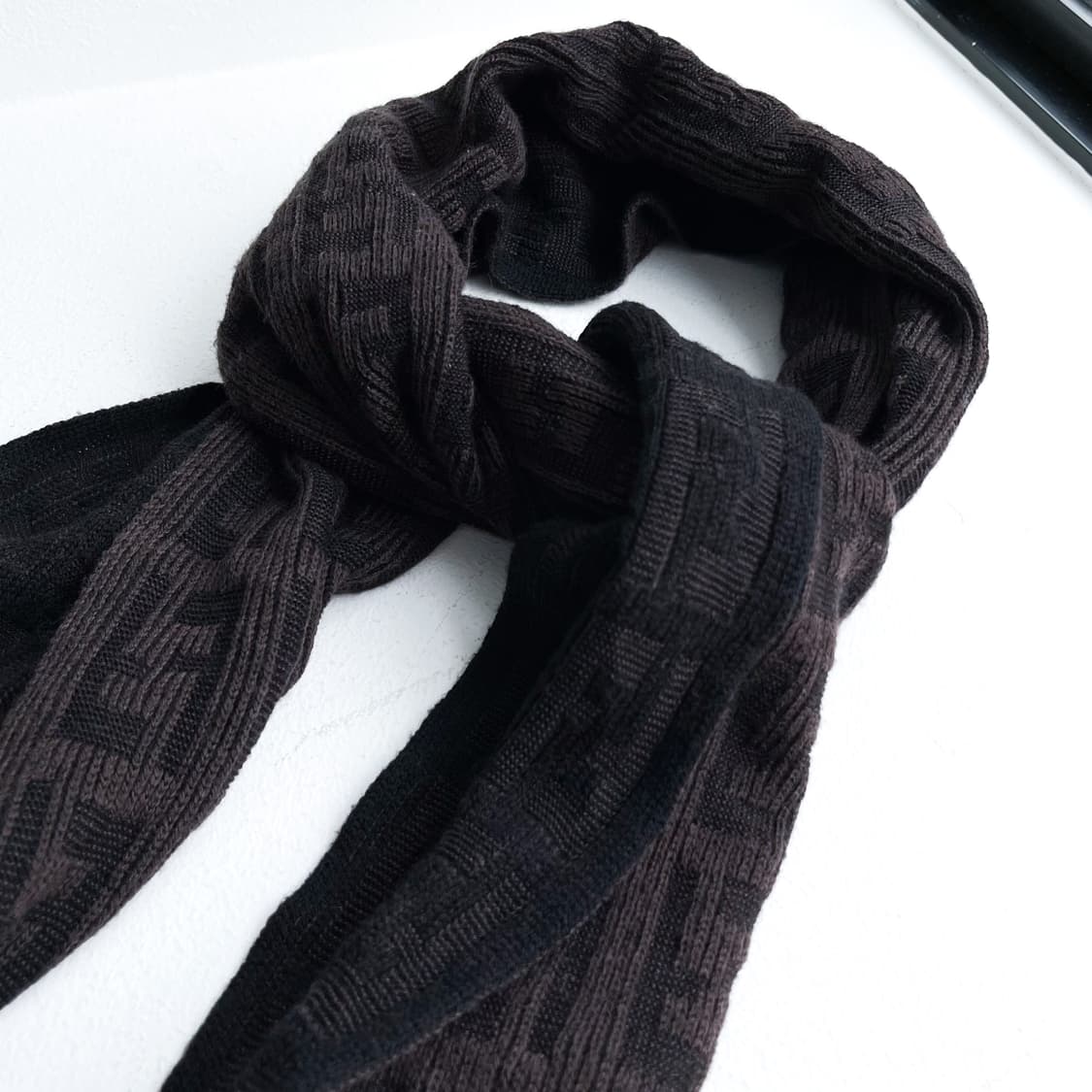 펜디 오리지널 FF로고 주키노 모노그램 울 머플러 상품이미지6