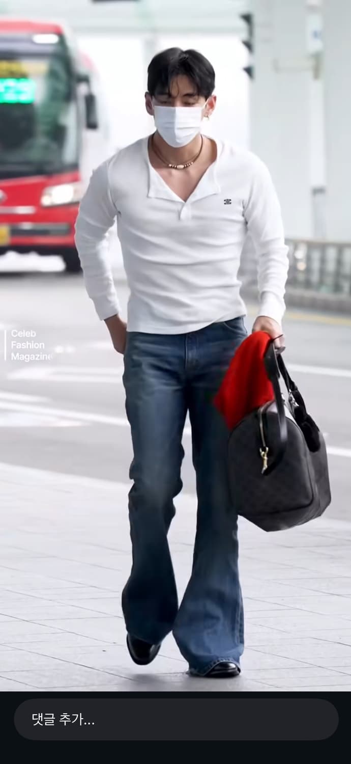 셀린느 롱슬리브 티셔츠 xl사이즈 판매 상품이미지1