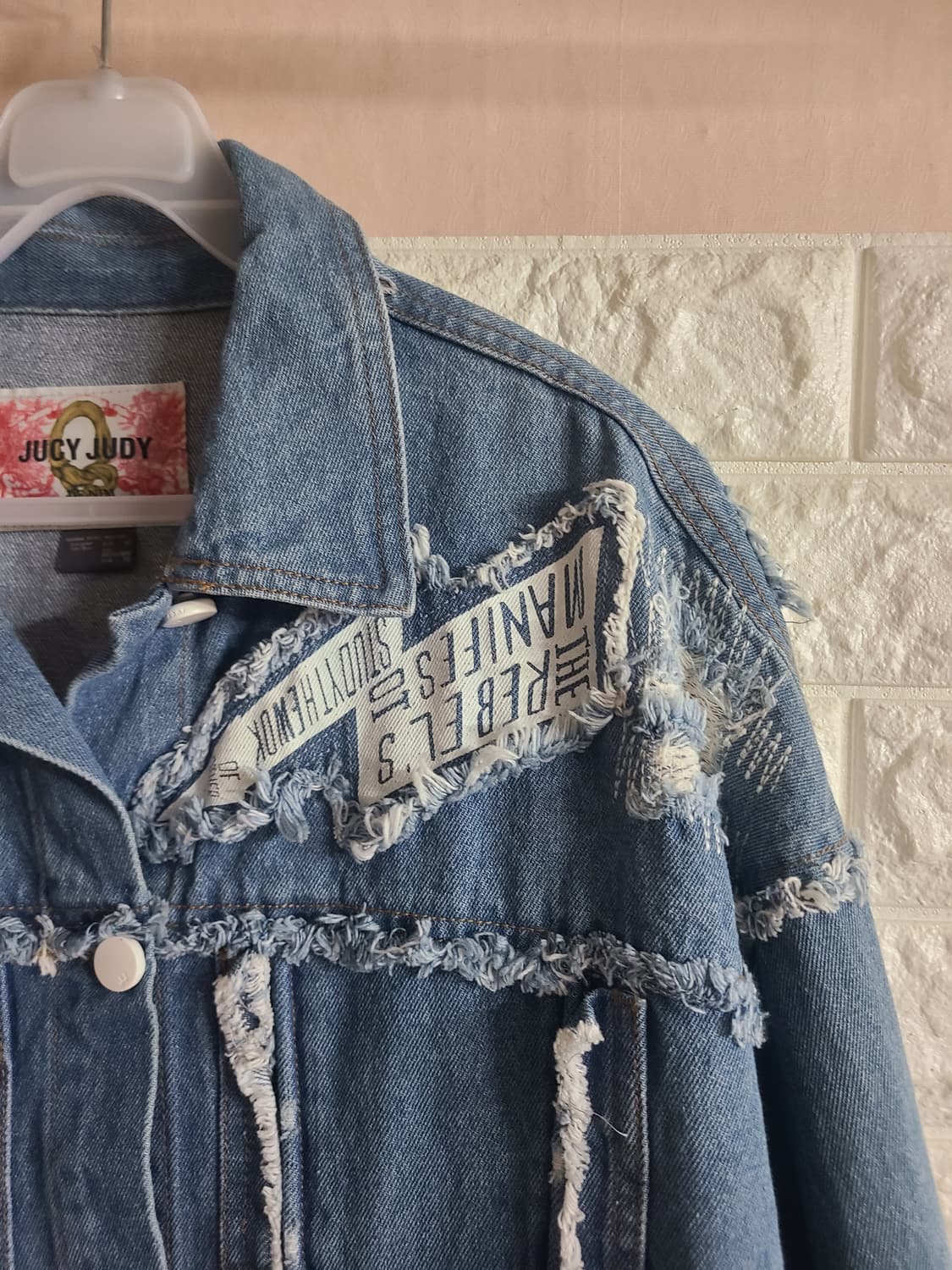 JUCY JUDY 데미지 데님 자켓(55-66) 상품이미지2