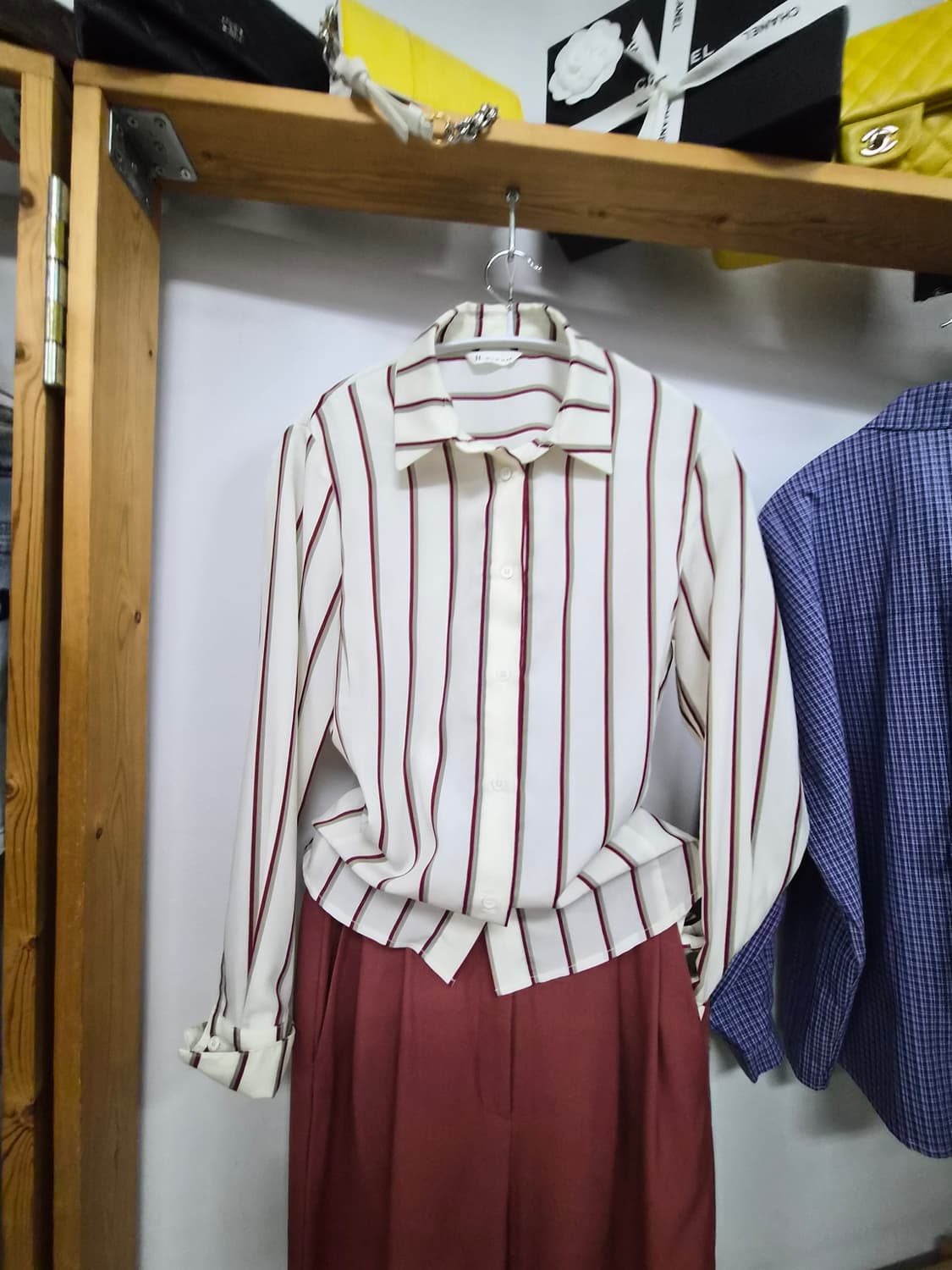 잇미샤스트라이프 셔츠. 미샤춘추슬랙스 상품이미지2