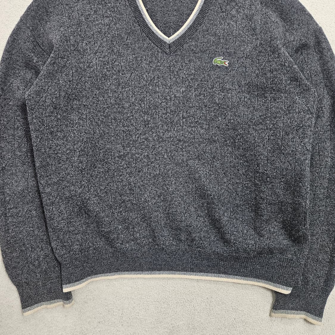 라코스테 브이넥 니트 105 상품이미지2