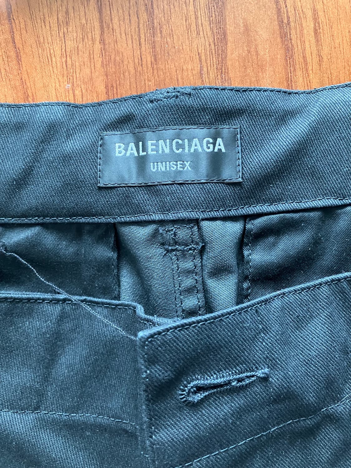 발렌시아가 킥카고팬츠  상품이미지4