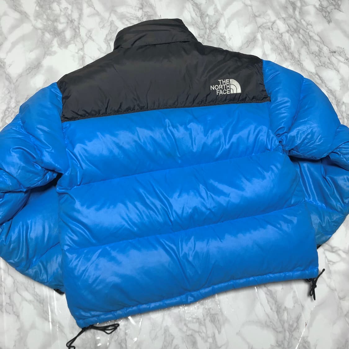 노스페이스 눕시 패딩 아쿠아블루 소다 자켓 상품이미지3