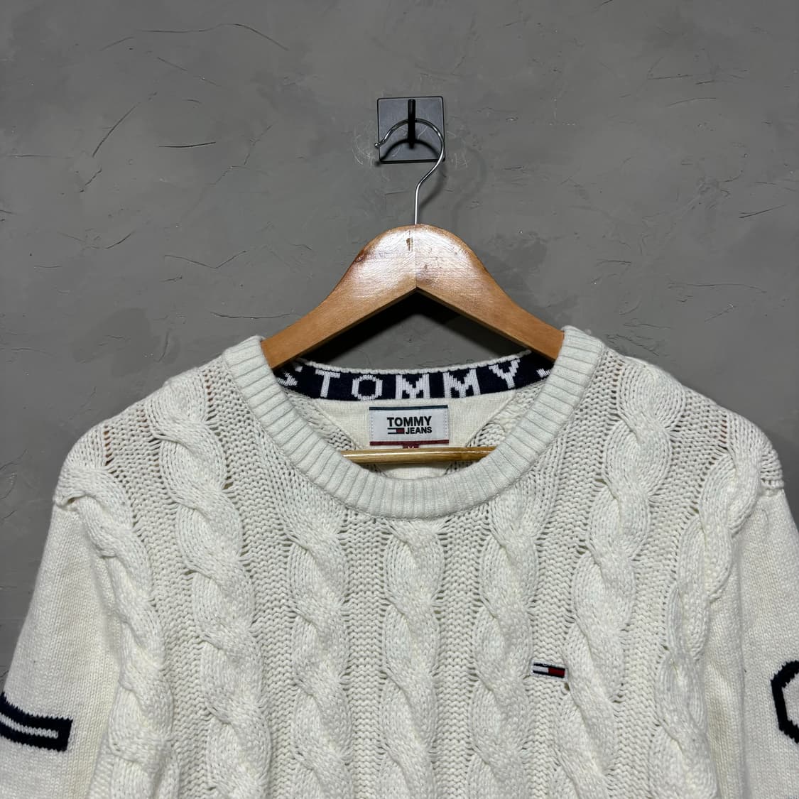 타미 진스 꽈배기 니트 상품이미지2