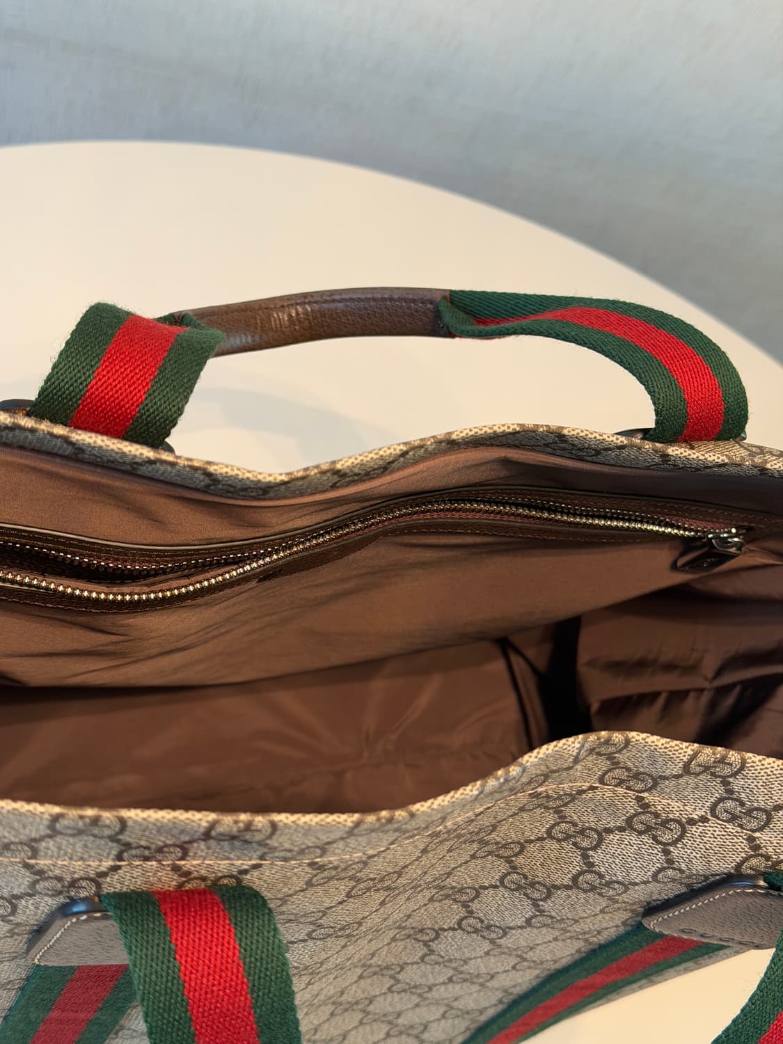 구찌 빅 토트백 상품이미지3