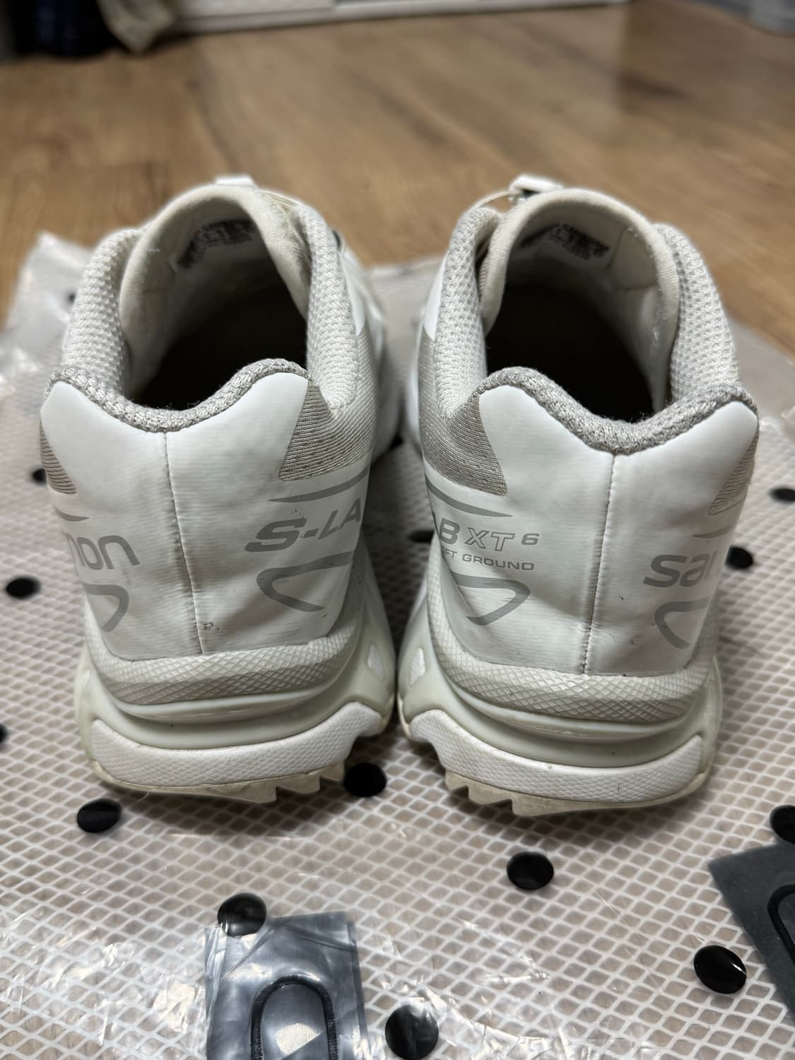 살로몬 XT-6 ADV 화이트 230 상품이미지2