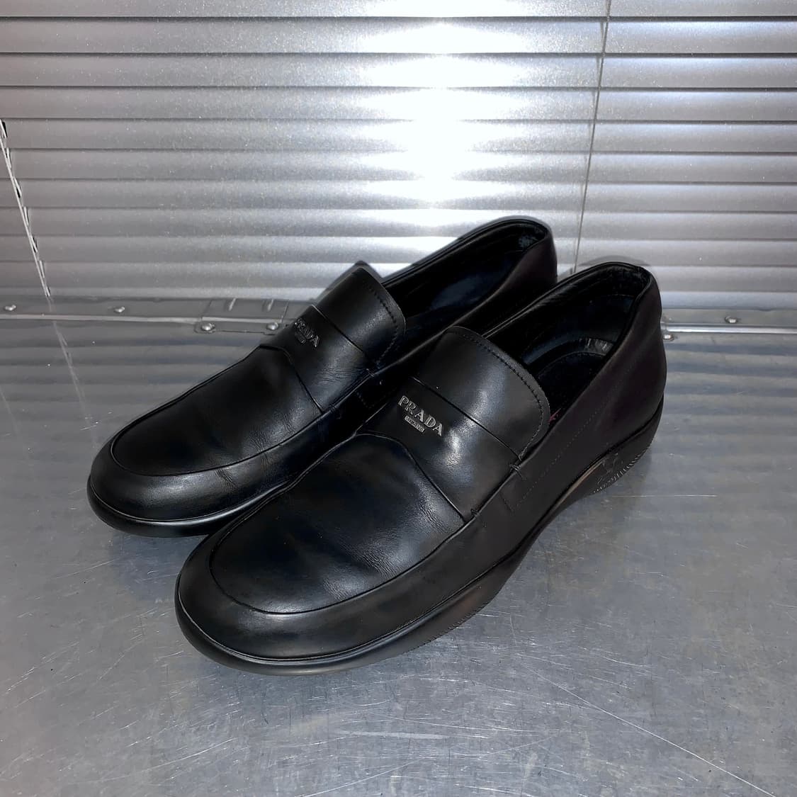 00s 블랙 프라다 스포츠 로퍼 상품이미지2