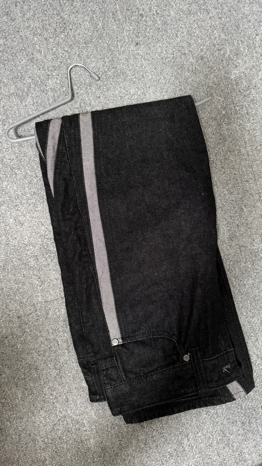 [46] 애드오프 웨이브 컬 라인 와이드 데님 팬츠 블랙 상품이미지2