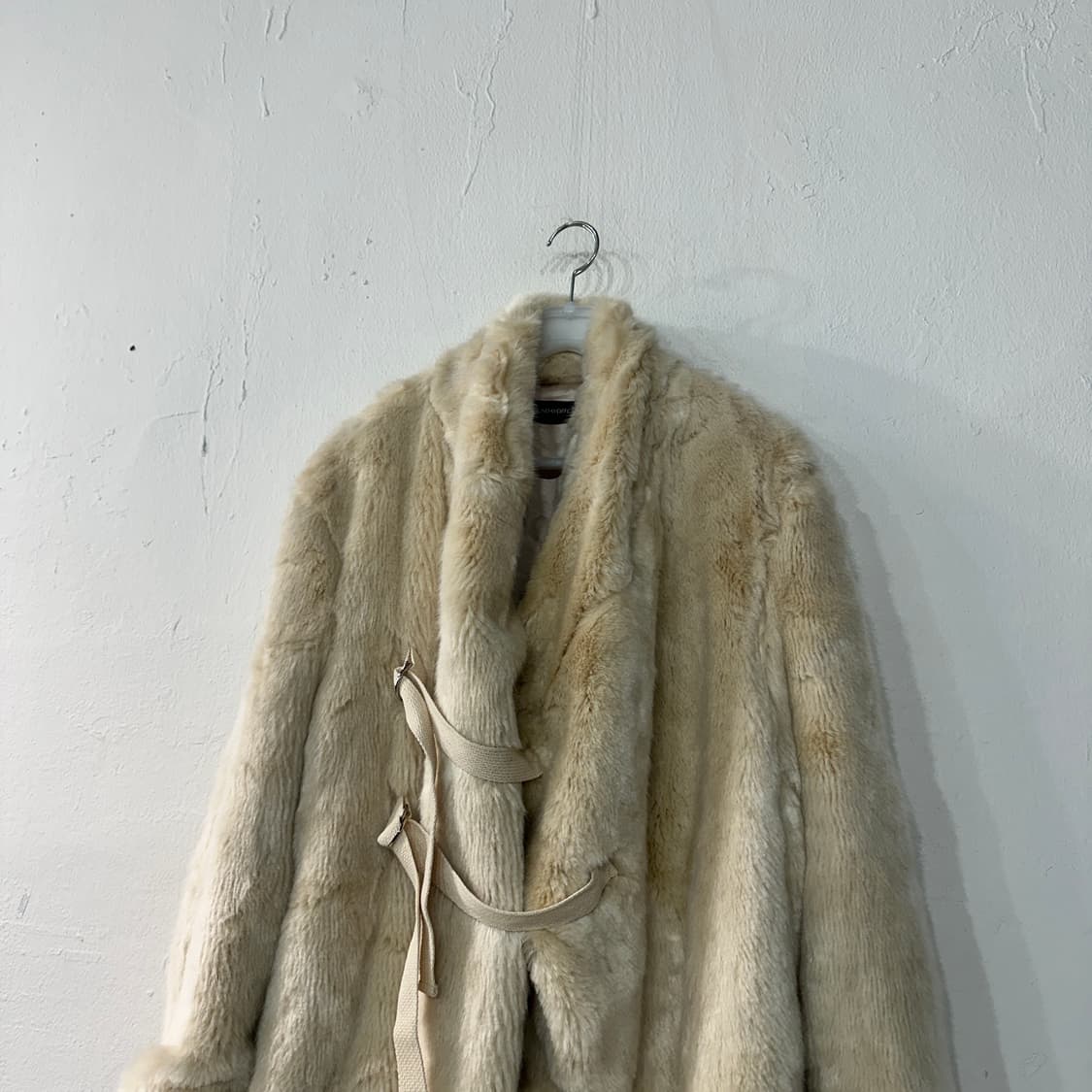 선데이오프클럽 퍼 자켓 상품이미지2