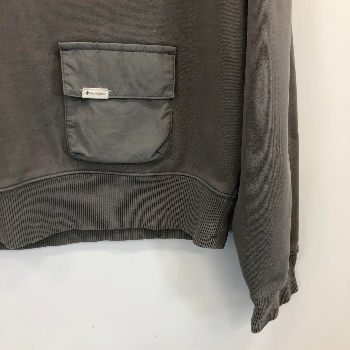 스노우피크 우븐포켓 크롭맨투맨 90 상품이미지2