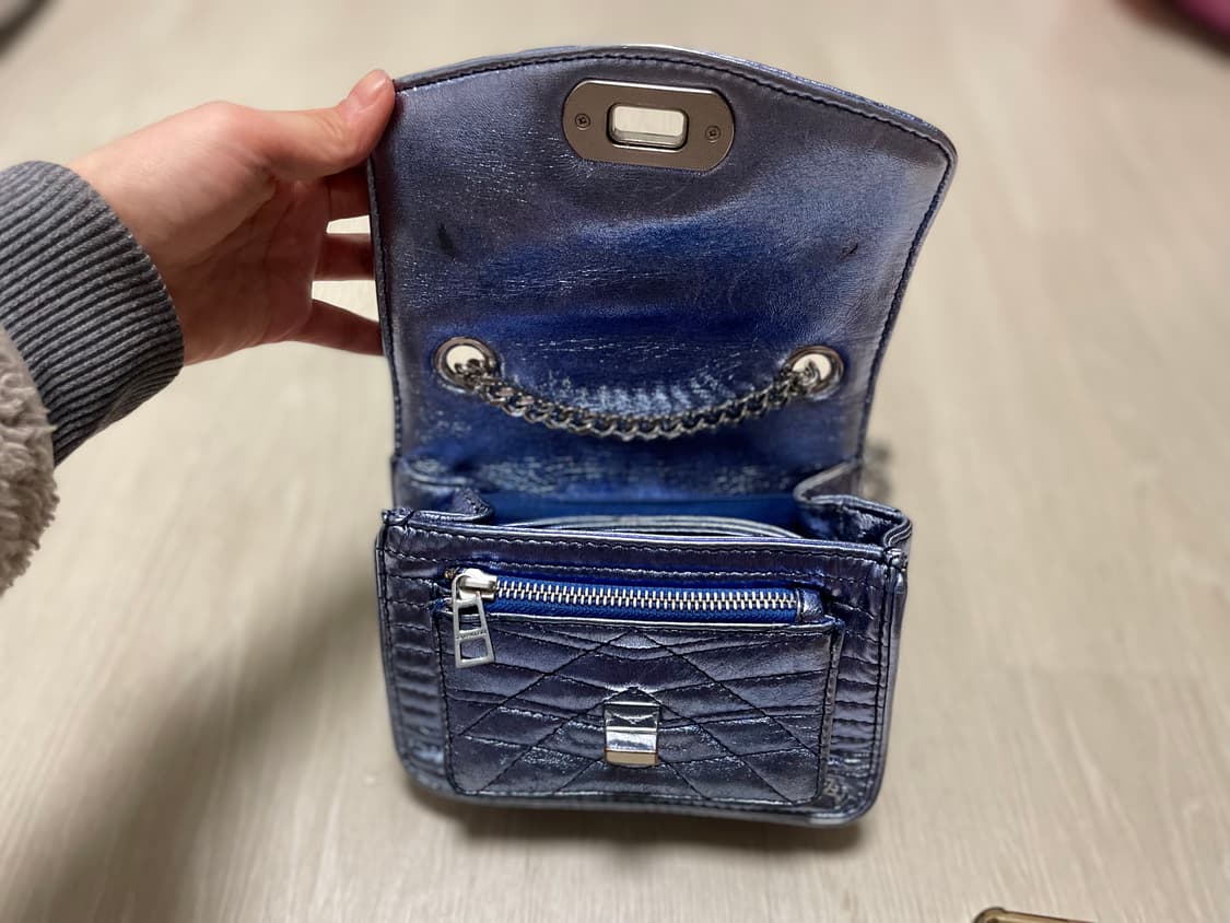 쟈딕앤볼테르 양가죽 핸드백 상품이미지3