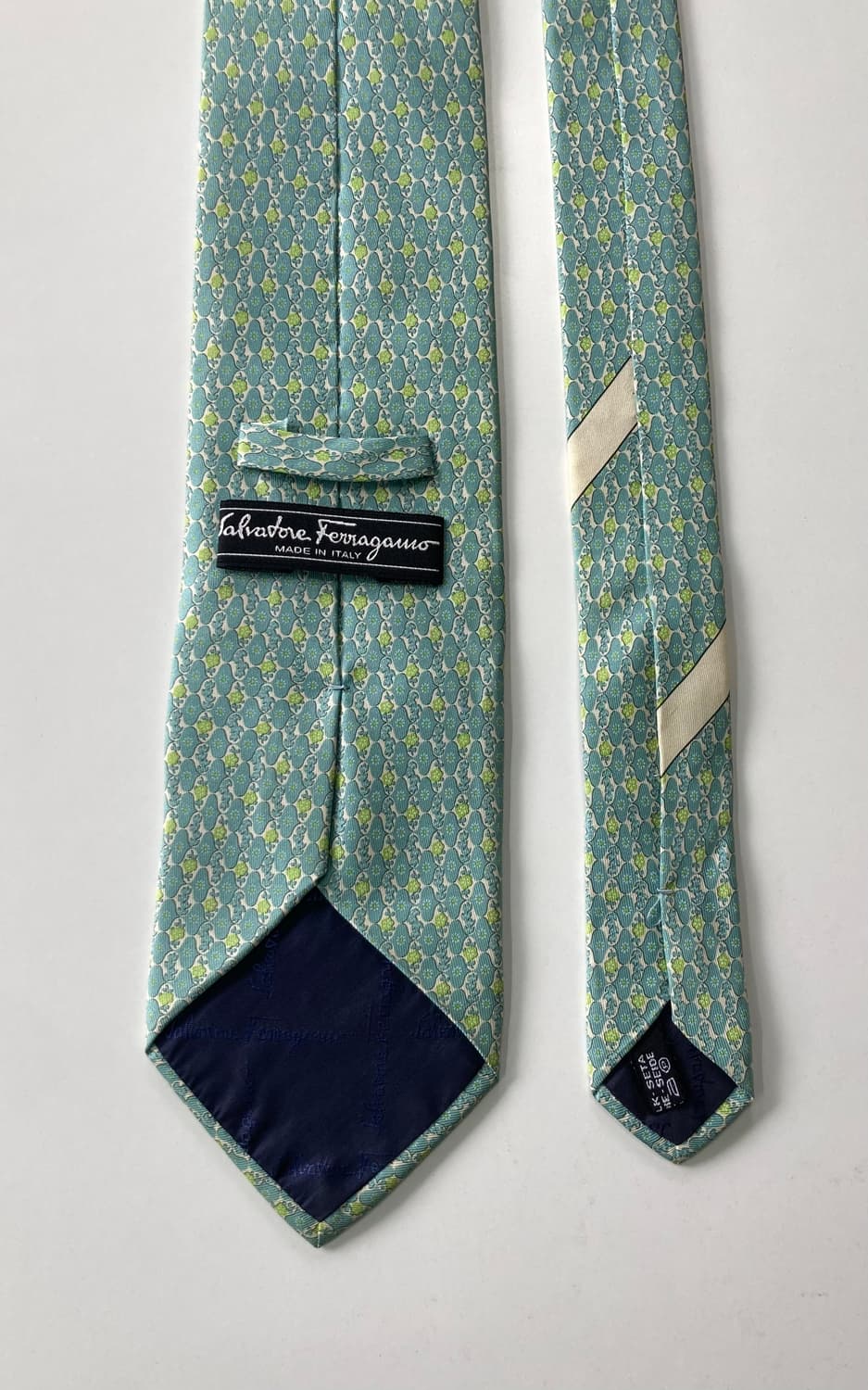 페레가모 넥타이 상품이미지2