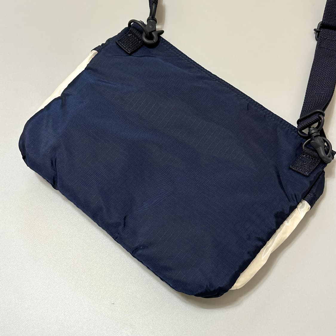 요시다포터(Porter) x 빔즈 콜라보 숄더백 상품이미지4