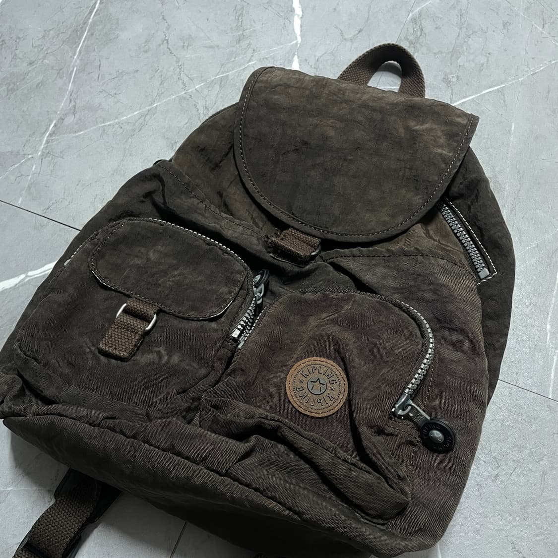팔로워 특가 키플링 브라운 미니 백팩 가방 상품이미지4