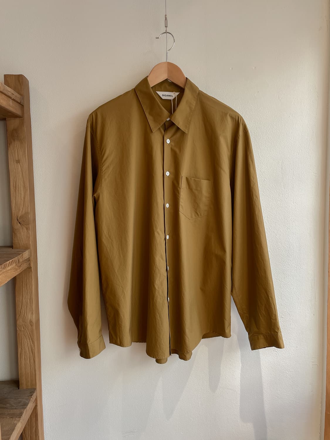 디가웰 제네릭 셔츠 (카멜) 상품이미지1