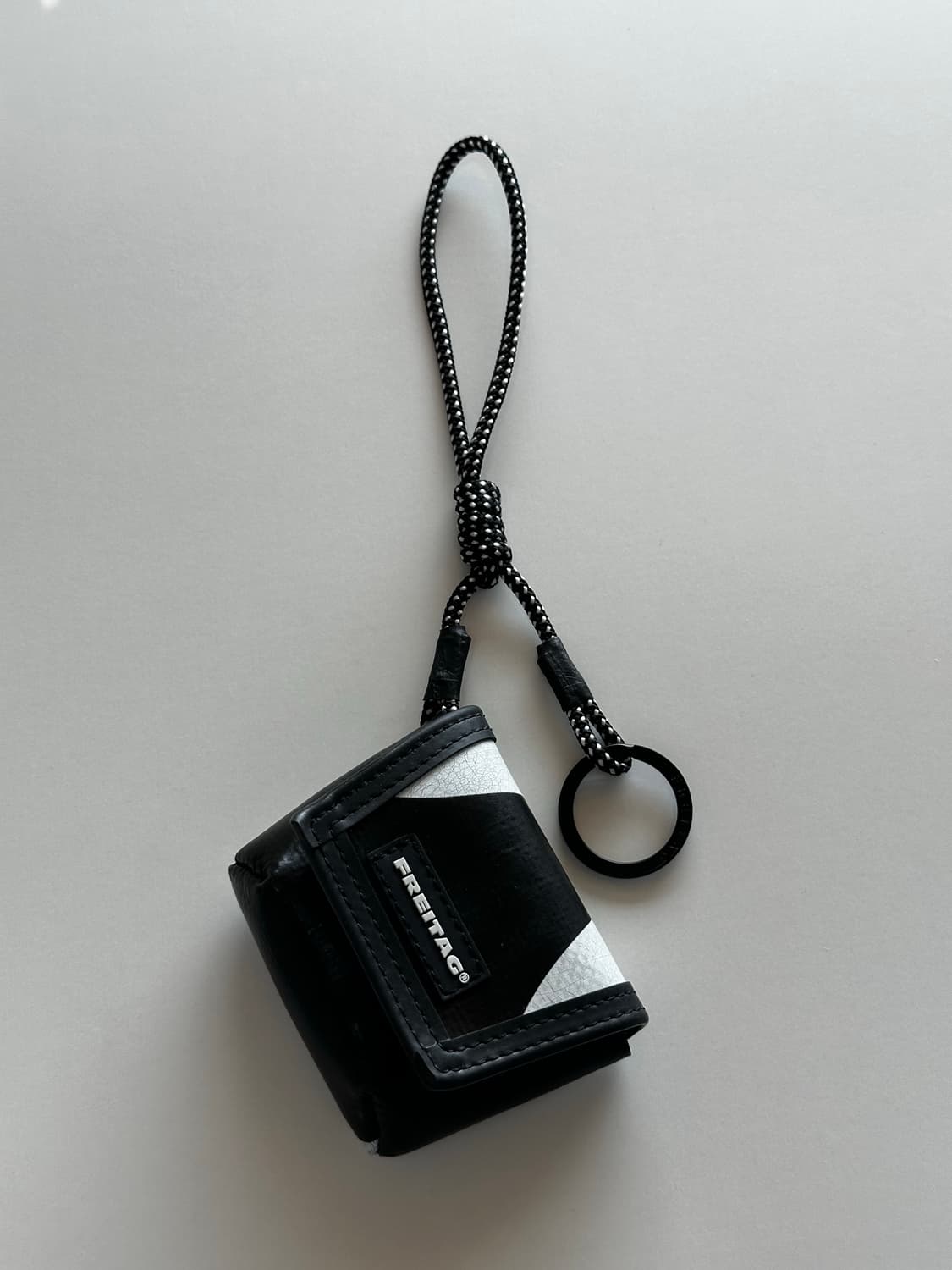 새제품 Freitag 프라이탁 미니 메신저 키링 상품이미지8