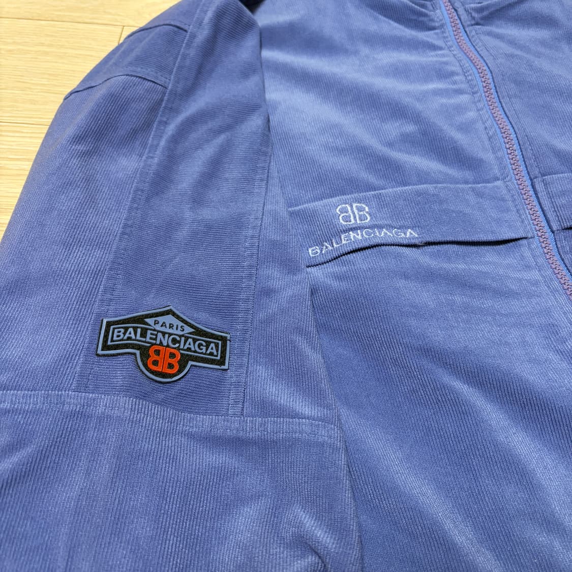 발렌시아가 90s 아카이브 코듀로이 트랙탑 자켓 상품이미지3