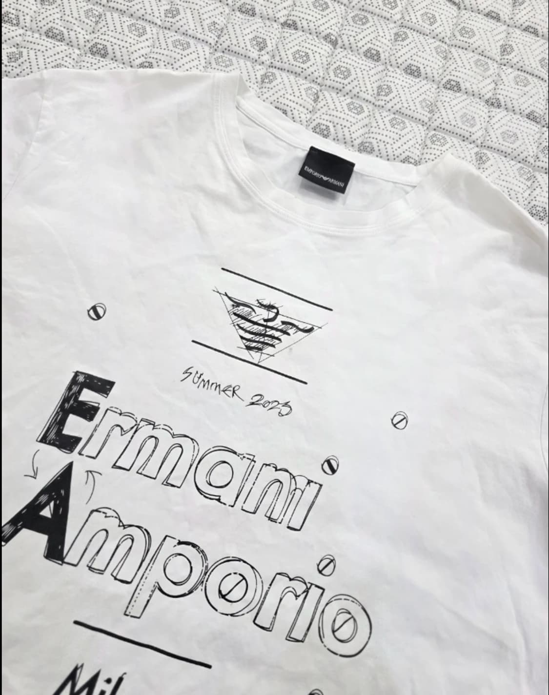 엠포리오 아르마니 반팔 티셔츠 M 상품이미지1